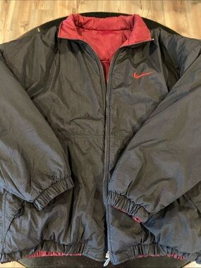 Y2K Nike Reversible Black Puffer Jacket with Red Lining and Swoosh Size XL